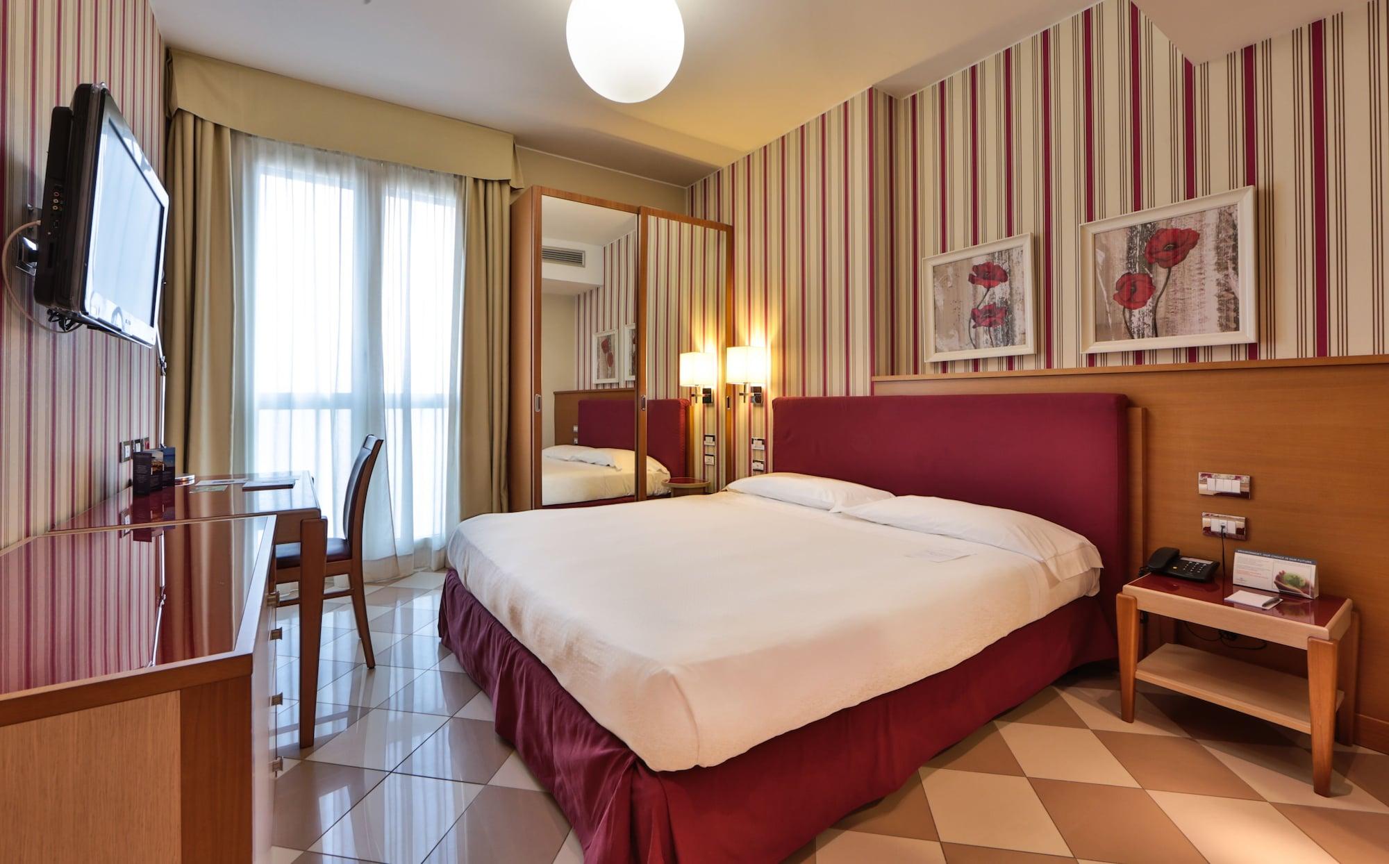Una Hotels The One Milano Hotel & Residence San Donato Milanese Exterior photo