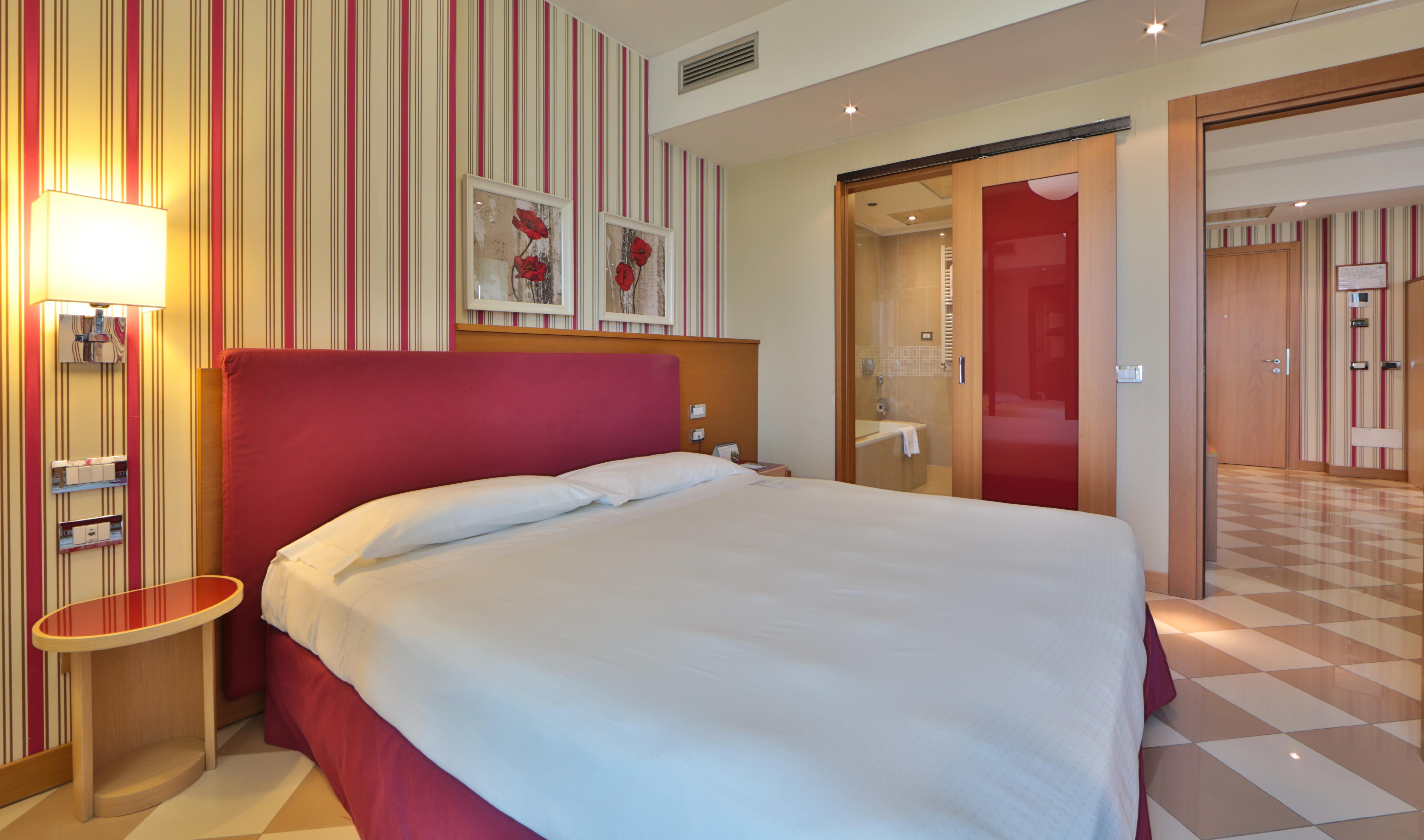 Una Hotels The One Milano Hotel & Residence San Donato Milanese Exterior photo