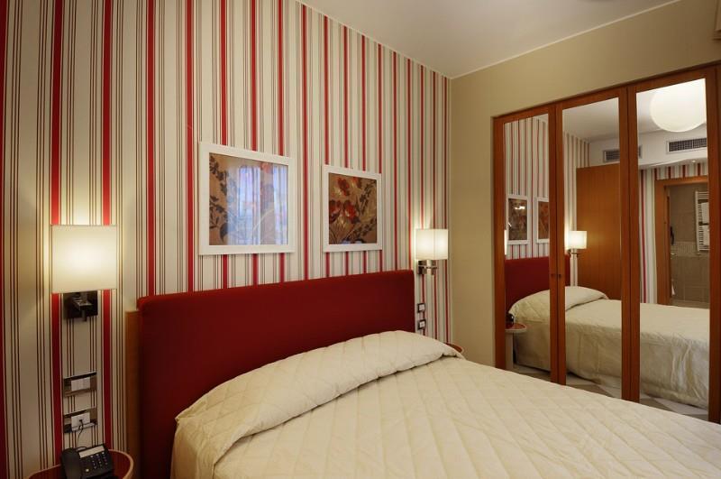 Una Hotels The One Milano Hotel & Residence San Donato Milanese Room photo
