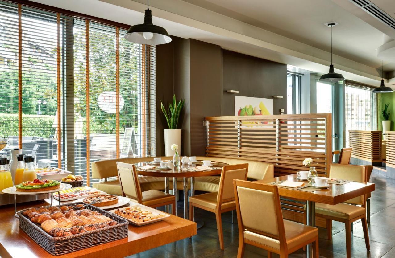 Una Hotels The One Milano Hotel & Residence San Donato Milanese Exterior photo