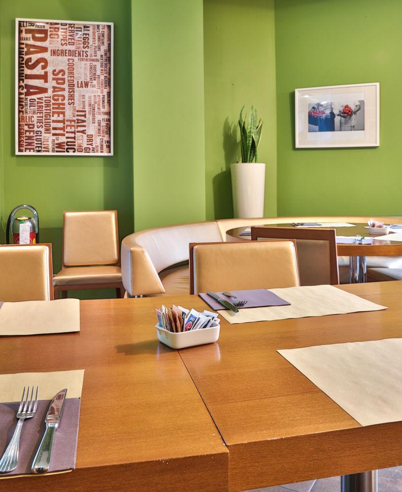 Una Hotels The One Milano Hotel & Residence San Donato Milanese Exterior photo